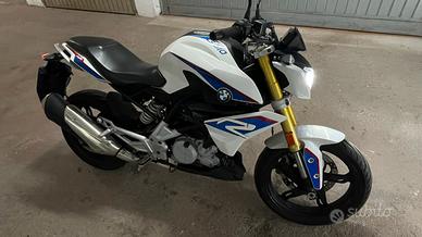 BMW G310R - 2019 - patente A2