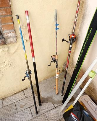 canne da pesca e mulinelli