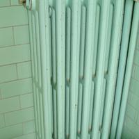 Radiatori in ghisa. N. 2