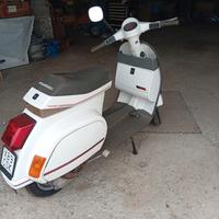 Vespa 50 pk XL rush