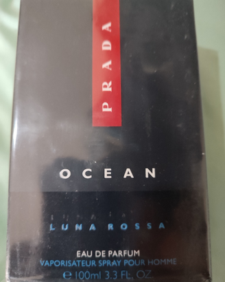 Prada ocean luna rossa