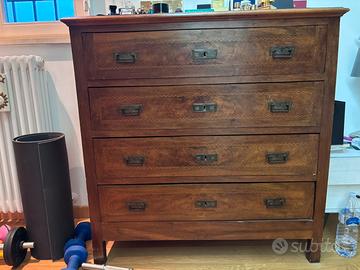 Cassettone da camera