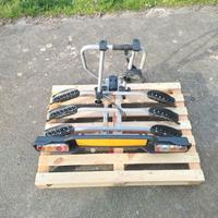 Portabici Peruzzo tre posti da gancio traino 