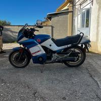 Suzuki gsx550ef a ricambi