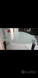 Tavolo arredamento salone 