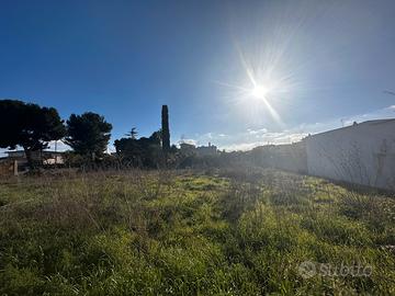 Terreno angolare di 1200 mq nel centro di Talsano