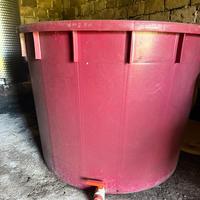 Mastello per uva con rubinetto 500lt
