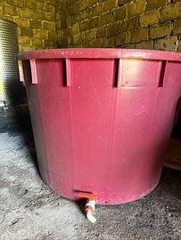 Mastello per uva con rubinetto 500lt