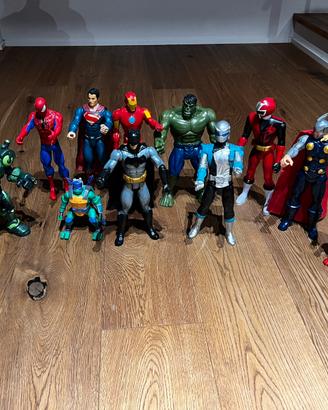 Spiderman Batman e altri 9 action figures