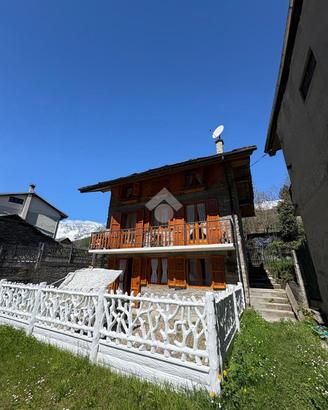 CASA INDIPENDENTE A GROSCAVALLO