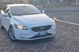 Volvo V40 D3 Geartronic Momentum