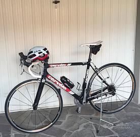 Bicicletta Cervélo da corsa anno 2009