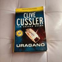 Uragano, Clive Cussler