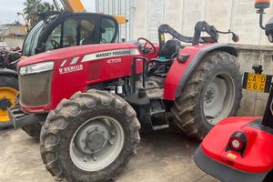 Trattore Massey Ferguson 4708