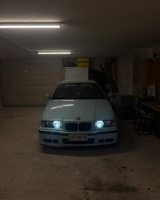 bmw e36 138tds leggere la descrizione