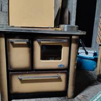 Stufa cucina a legna