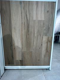 Piastrelle in gres porcellanato  effetto legno
