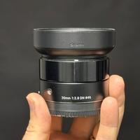 Sigma Art 30mm f 2.8 dn per sony apsc