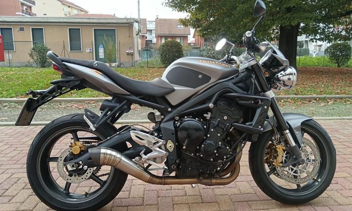 Triumph Street Triple R - 2009