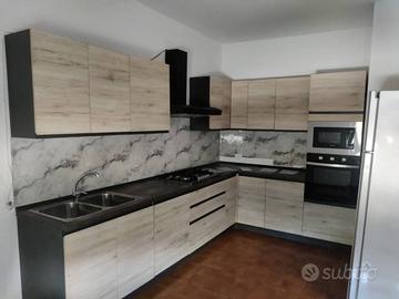 Villa di 130 m² con 4 locali e box auto a Breganze