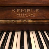 Pianoforte inglese Kemble Minx