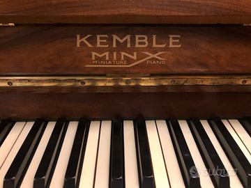 Pianoforte inglese Kemble Minx