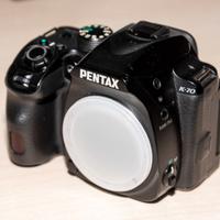 Pentax K-70 + Pentax SMC D-FA 100mm f/2.8 Macro WR