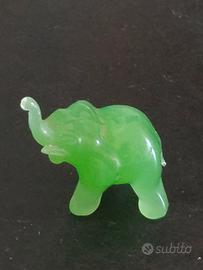 ELEFANTE in GIADEITE VERDE soprammobile