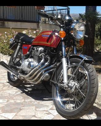 moto Honda 400 four