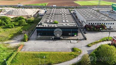 CAPANNONE A LONATO DEL GARDA