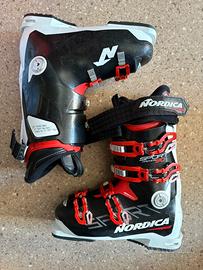 Scarponi nordica sportmachine 90