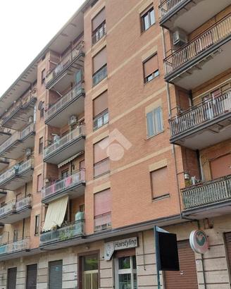 4 LOCALI A AVELLINO