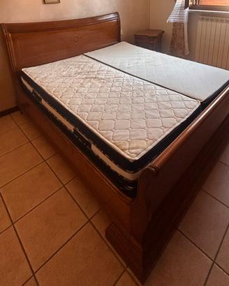 Struttura letto con comodini
