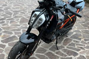 Ktm duke 125