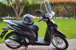 Honda Sh 125 mode 2500 km unico proprietario nuova