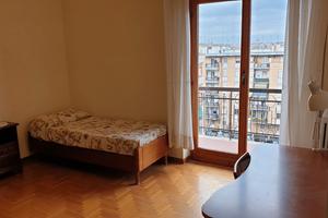 Stanza singola studentessa o lavoratrice
