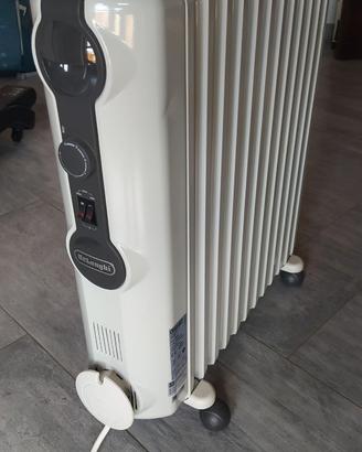Radiatore elettrico De Longhi 12 elementi