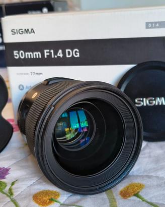 Sigma 50mm F1.4