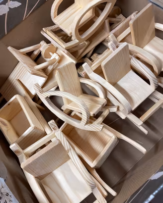 MINIATURE  IN LEGNO FATTI A MANO