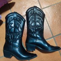 Stivali Stradivarius 