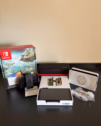 Nintendo Switch OLED Zelda Edizione Speciale + Acc