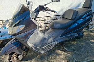 suzuki burgman 400