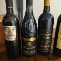 bottiglie vino rosso primi anni 2000