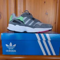Scarpe Adidas Yung 96 numero 43 1/3