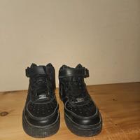 scarpe Nike air force mid nere