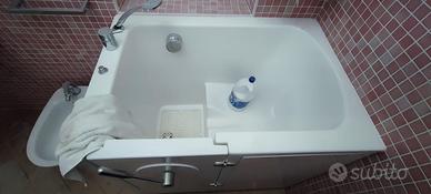 Vasca da bagno per disabili