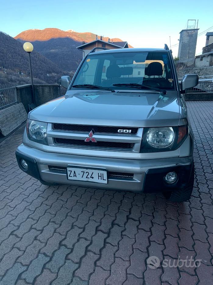MITSUBISHI Pajero Pinin