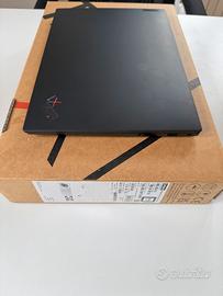 Portatile Thinkpad X1 Carbon 11th Gen - intel  i7