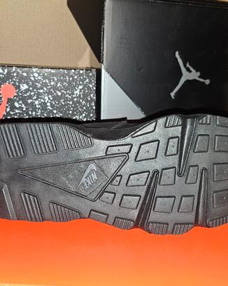 nike huarache 44.5 limited 