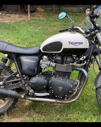 moto Triumph bonneville